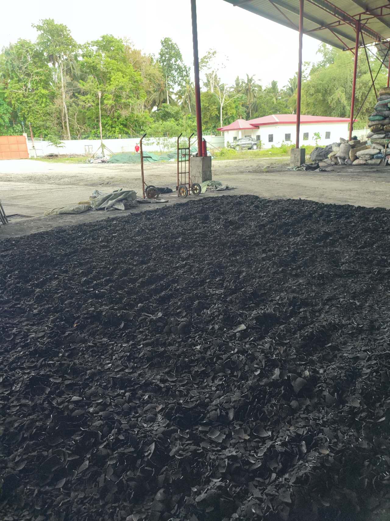 COCONUT GRANULATED SHELL CHARCOAL